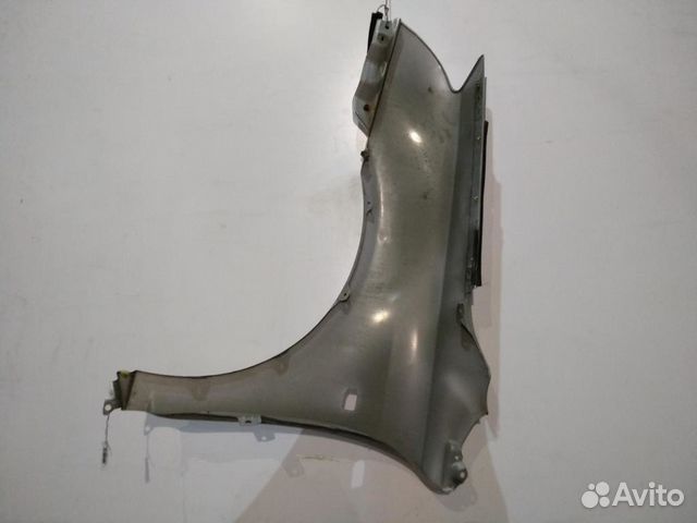 Крыло переднее правое Toyota Avensis T25 2003-2006