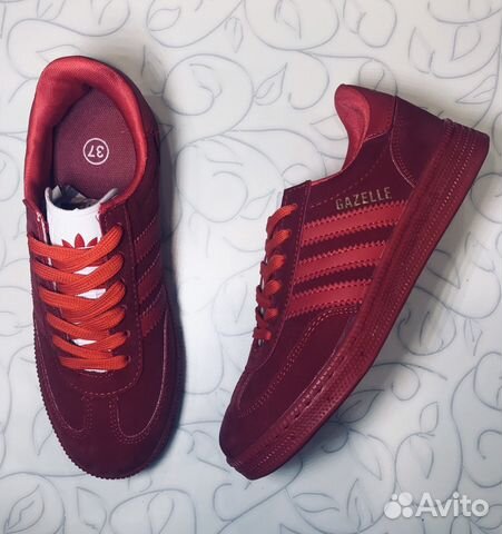 Новые кроссовки adidas gazelle
