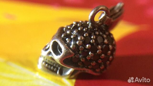 Thomas sabo кулон череп