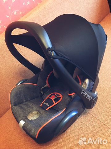 Автомобильное кресло Maxi-Cosi CabrioFix 0+ Автомобильное кресло Maxi-Cosi CabrioFix 0+