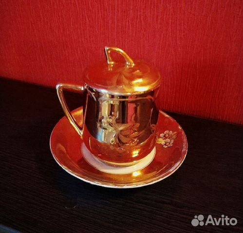 Кружка, блюдце (клеймо Кузнецова) Кружка, блюдце (клеймо Кузнецова)