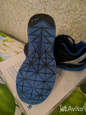 Кроссовки на мальчика 35 р-р
