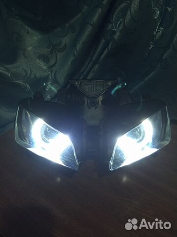 Фара Honda CBR1000RR 2004-2007 Фара Honda CBR1000RR 2004-2007