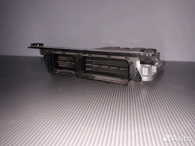 Блок управления двигателем Volkswagen 06J906026