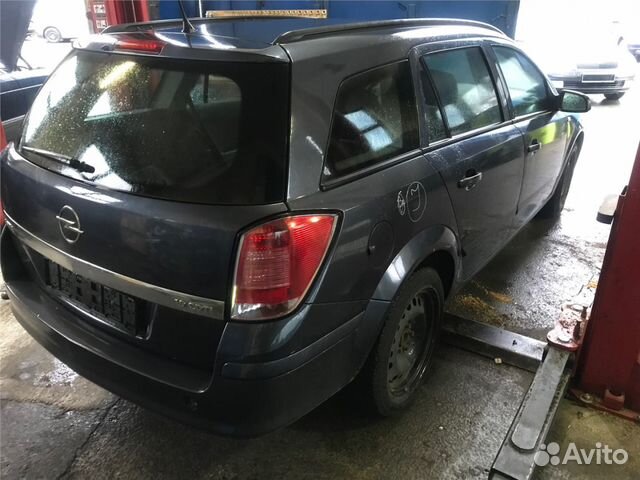 Дверь капот фара бампер Opel Astra H 2004-2010