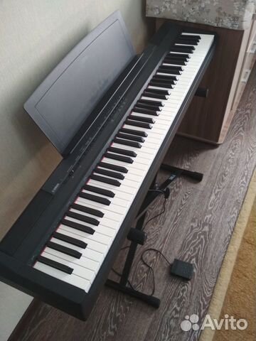 Цифровое пианино yamaha P-105 + стойка