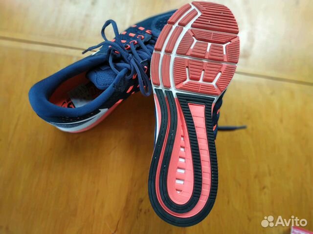 Удобные кроссовки Nike US15 Удобные кроссовки Nike US15