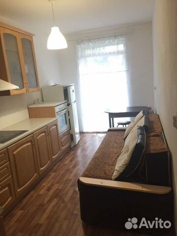 1-к квартира, 42 м², 1/3 эт. 1-к квартира, 42 м², 1/3 эт.