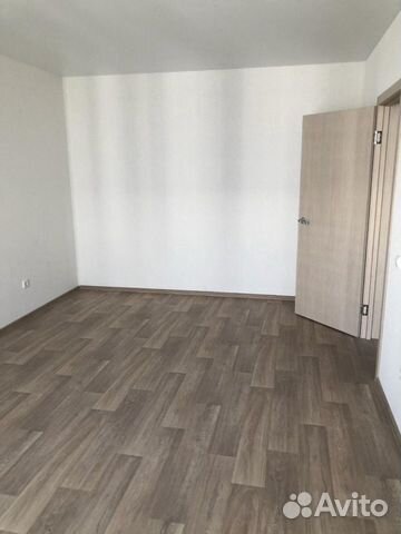 3-к квартира, 76.1 м², 4/10 эт.