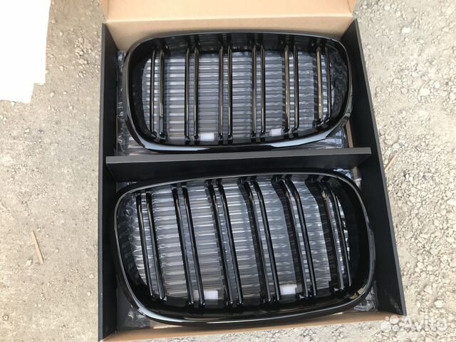 Решетки капота ноздри BMW X5 E70 X6 E71 black x5m Решетки капота ноздри BMW X5 E70 X6 E71 black x5m