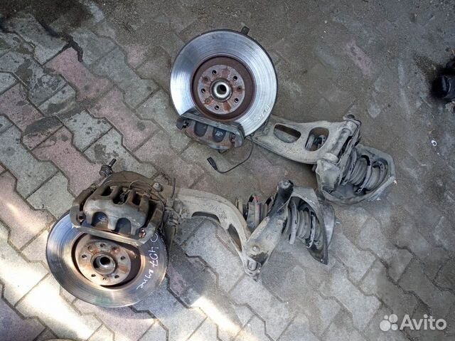 Передние стойки в сборе Peugeot 407