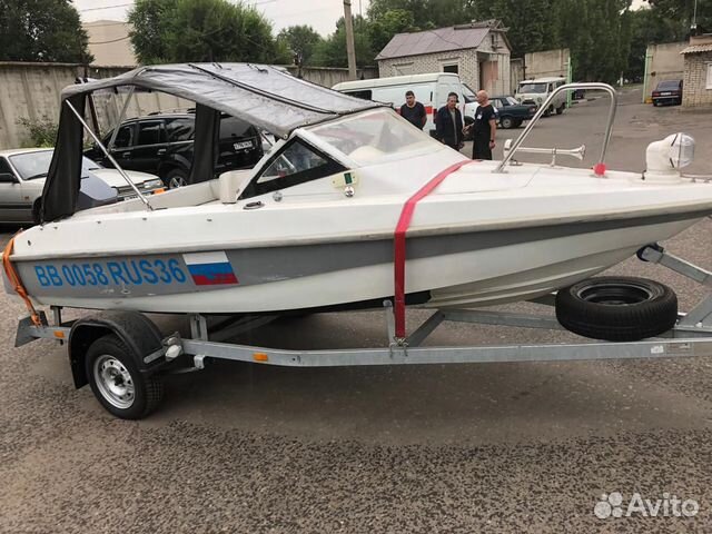 Стрелка м. Катер стрелка м. Astron Boats стрелка м. Стрелка м open характеристики. Лодка стрелка 2008.