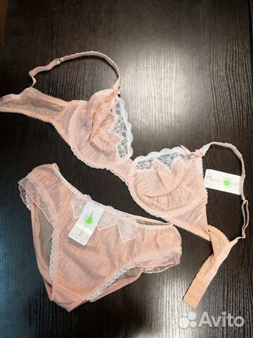 Новые комплекты нижнего белья Simone Perele