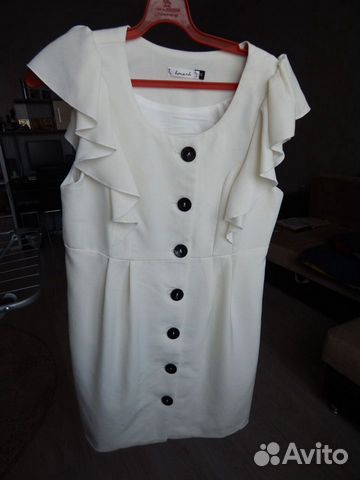 Платья в хорошем состоянии размер 42-44 Платья в хорошем состоянии размер 42-44