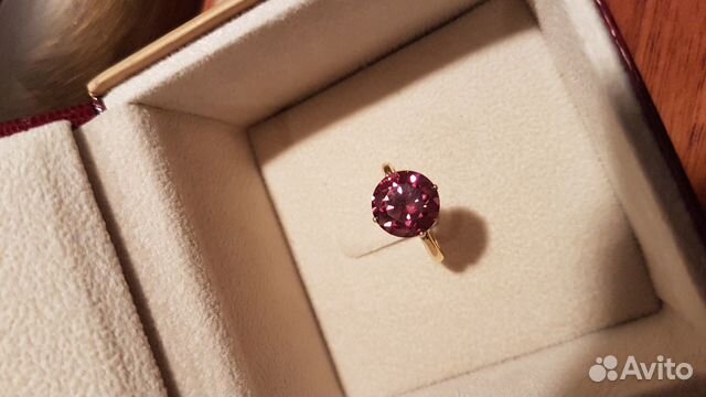 Золотое кольцо с цирконом гиацинт