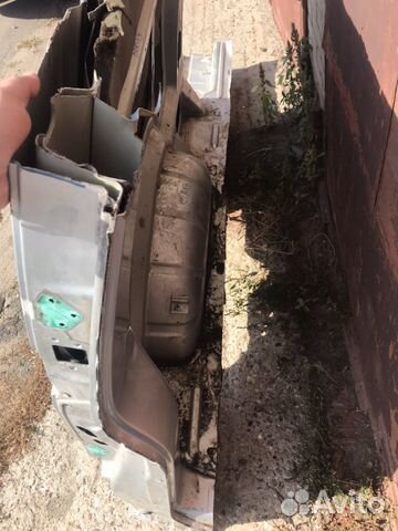Заднее левое крыло на Vw t5 t6 Long Заднее левое крыло на Vw t5 t6 Long