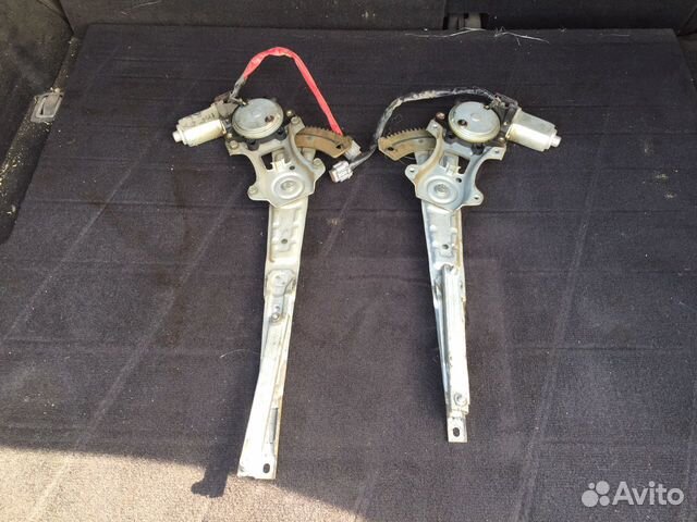 Стеклоподъемник задний Infiniti Fx S50