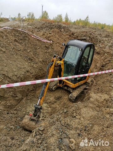 Услуги мини экскаватора с гидромолотом и ямобуром