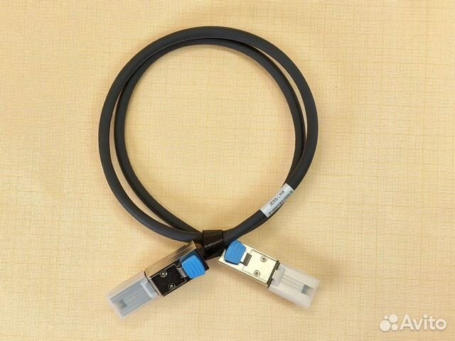 Кабель SAS SFF ext 1м / Jess-Link P1600TE01000-B Кабель SAS SFF ext 1м / Jess-Link P1600TE01000-B