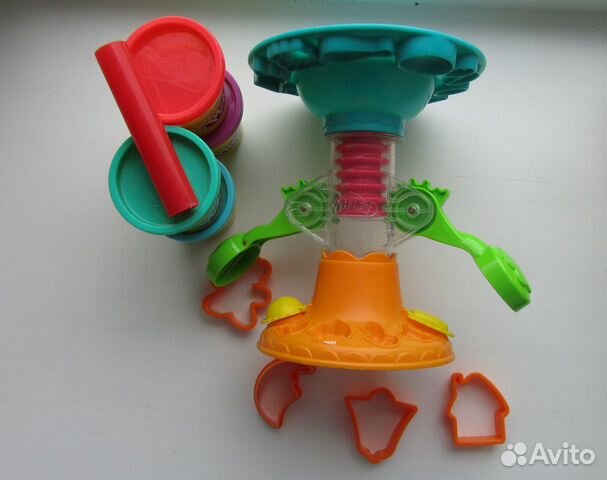 Набор с пластилином Play Doh 