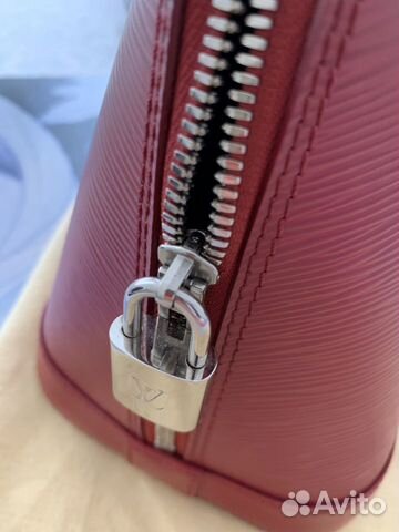 Сумка Louis Vuitton alma mm в коже epi Сумка Louis Vuitton alma mm в коже epi