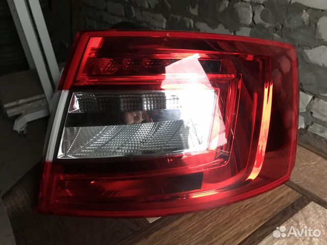 Фонарь задний правый skoda octavia a7