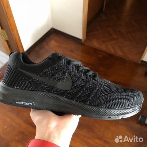 Кроссовки Nike