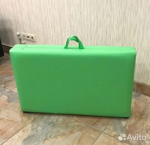 Кушетка для наращивания ресниц