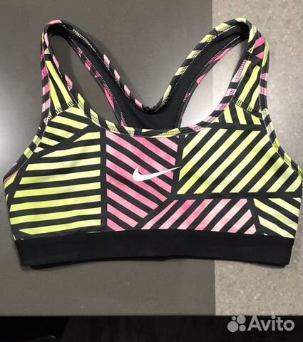 Спортивный топ Nike dri fit