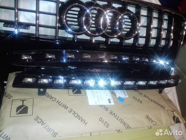 Audi q7 диодный поворотник правый левый комплект Audi q7 диодный поворотник правый левый комплект