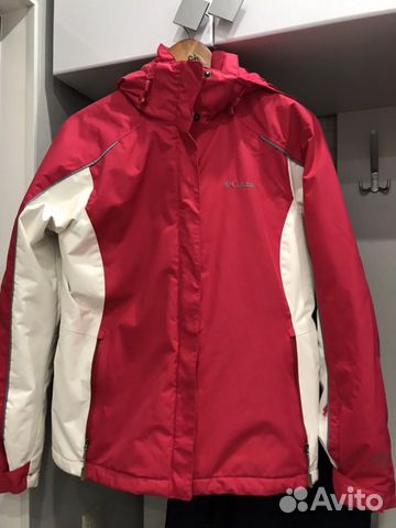 Куртка женская, спортивная Куртка женская, спортивная