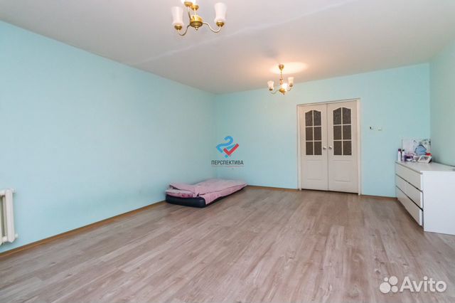 2-к квартира, 82 м², 1/10 эт.