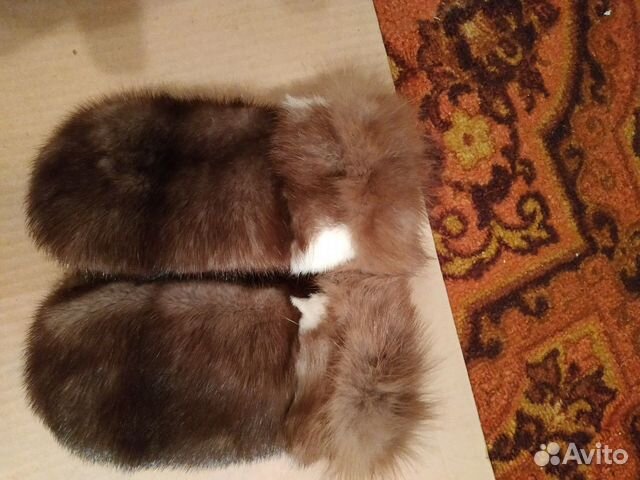 Варежки из коричневой норки и куницы