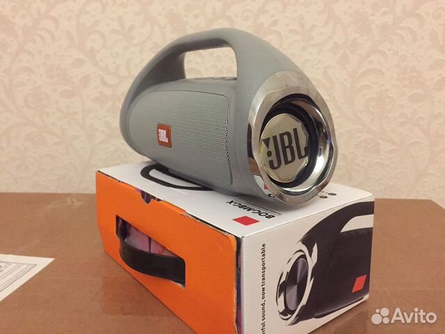 Колонка bluetooth BoomBox (3-5 часов, 3000 mAH)