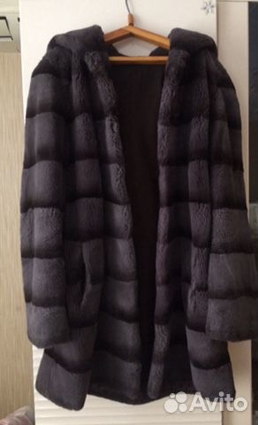 Шуба с капюшоном Шуба с капюшоном