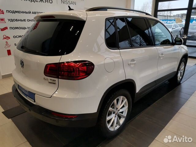 Volkswagen Tiguan 2.0 AT, 2015, 126 000 км