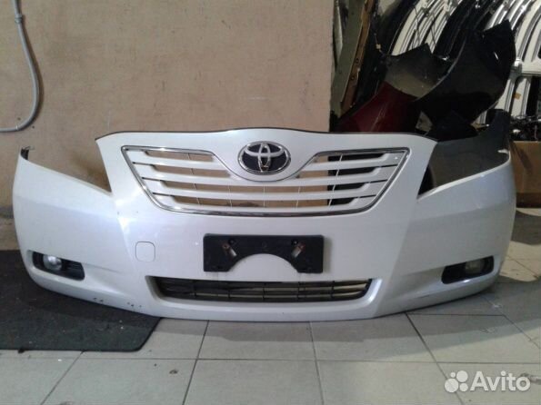 Бампер Toyota Camry 40