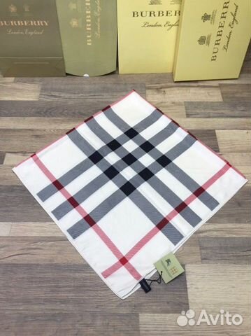 Новый женский шёлковый платок Burberry Новый женский шёлковый платок Burberry