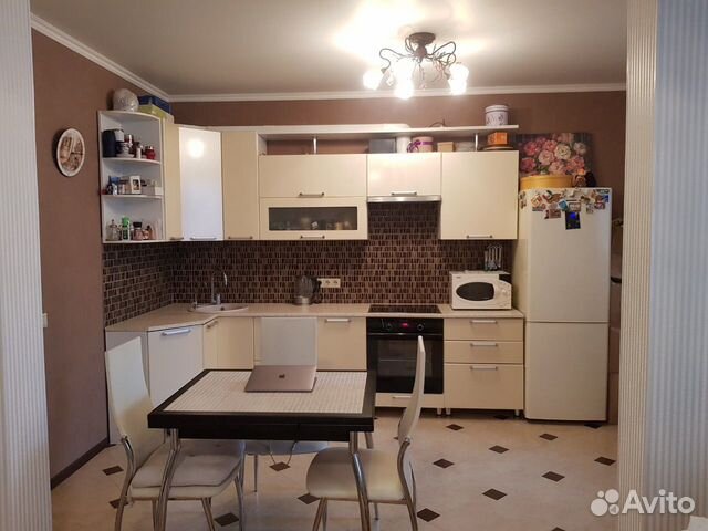2-к квартира, 60 м², 2/16 эт.