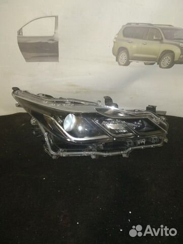 Фара правая Toyota Corolla E210 2020 год