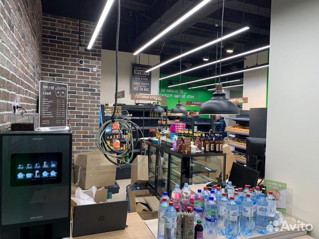 Стрит ритейл около метро, 92.8 м²