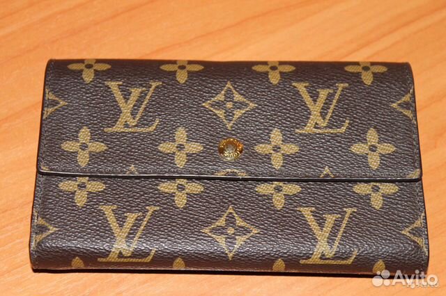 Кошелек женский LV