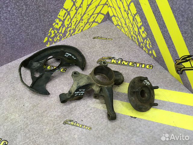 Кулак передний правый Ступица Mazda Мазда CX-7 9