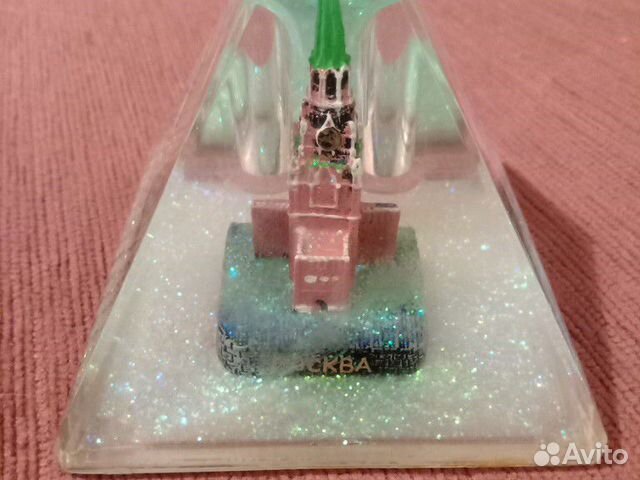 Пирамидка на стол Пирамидка на стол