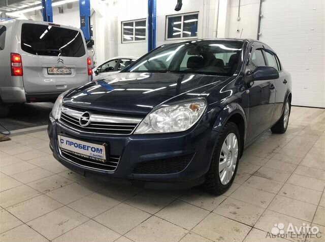 Opel Astra 1.8 МТ, 2011, 260 700 км