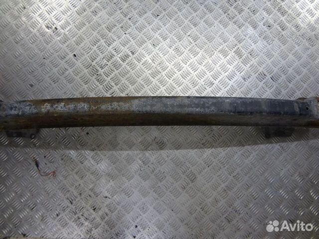 Усилитель заднего бампера пассат б5 2000-05 седан
