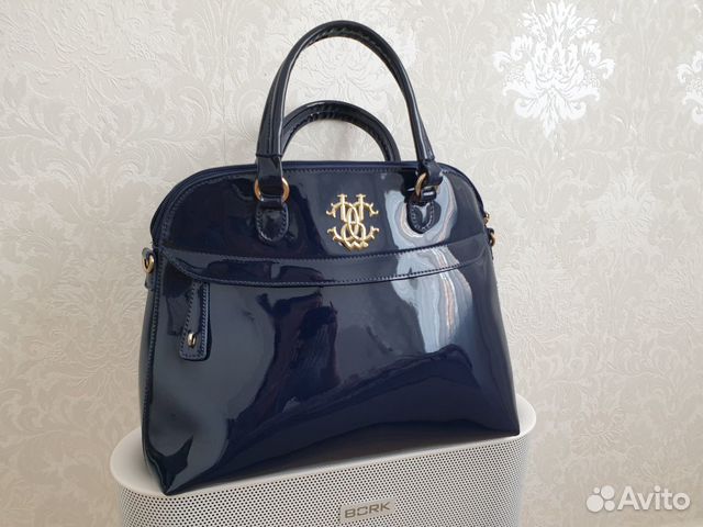 Сумка лаковая