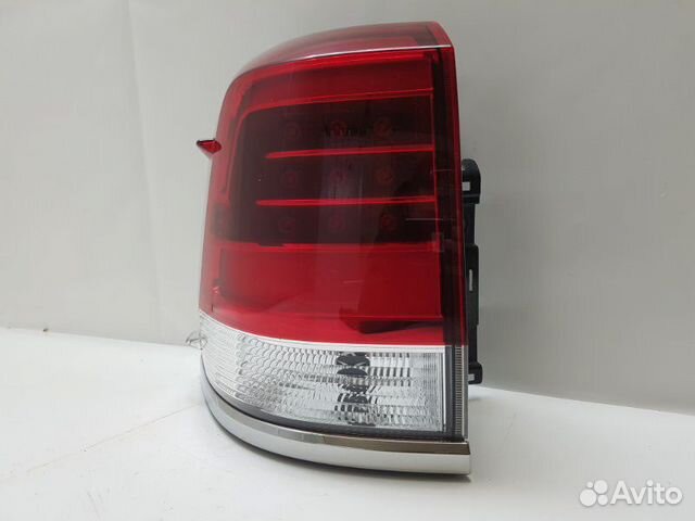 Фонарь левый Toyota Land Cruiser 200 Фонарь левый Toyota Land Cruiser 200