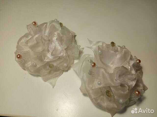 Школьные банты резинки для волос бантики белые Школьные банты резинки для волос бантики белые