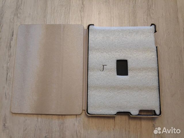 Чехлы на iPad 2,3,4
